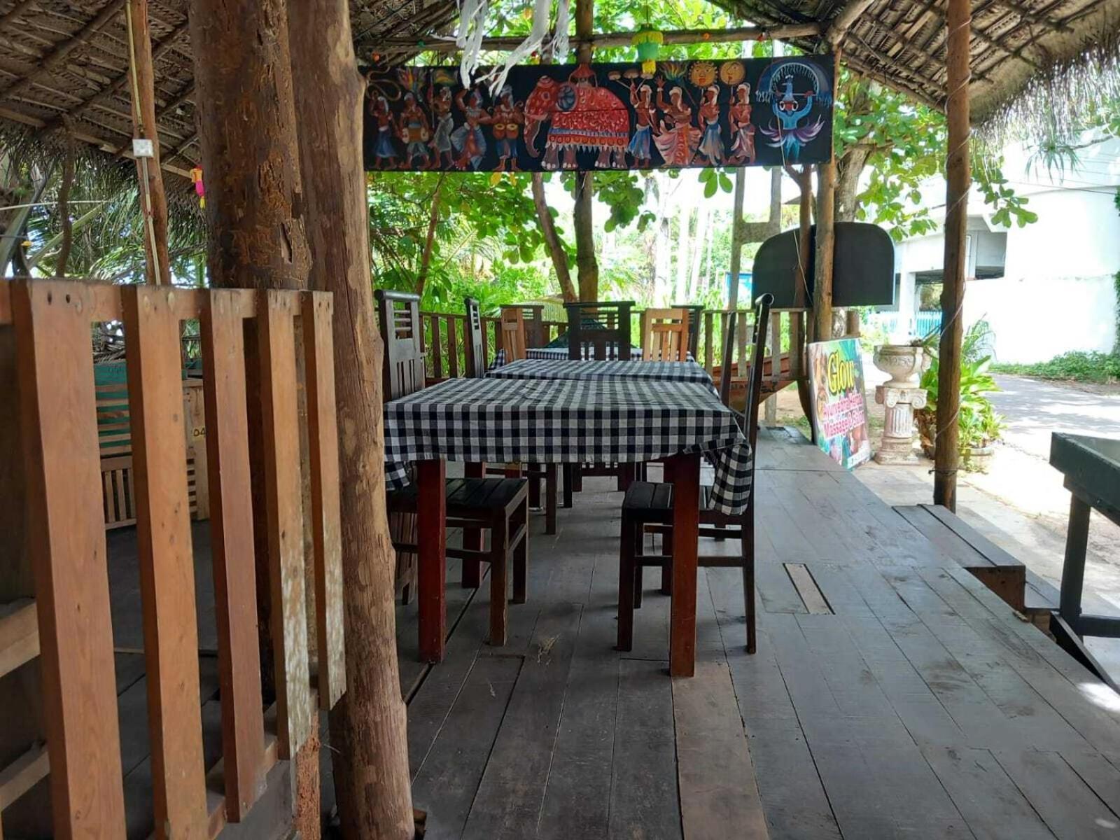 Blue Horizon Beach Hotel Tangalle Luaran gambar